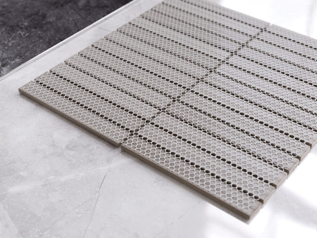 Mosaïque sur filet en céramique pour salle de bain ou cuisine 29,5 cm x 30 cm - Élégant piano