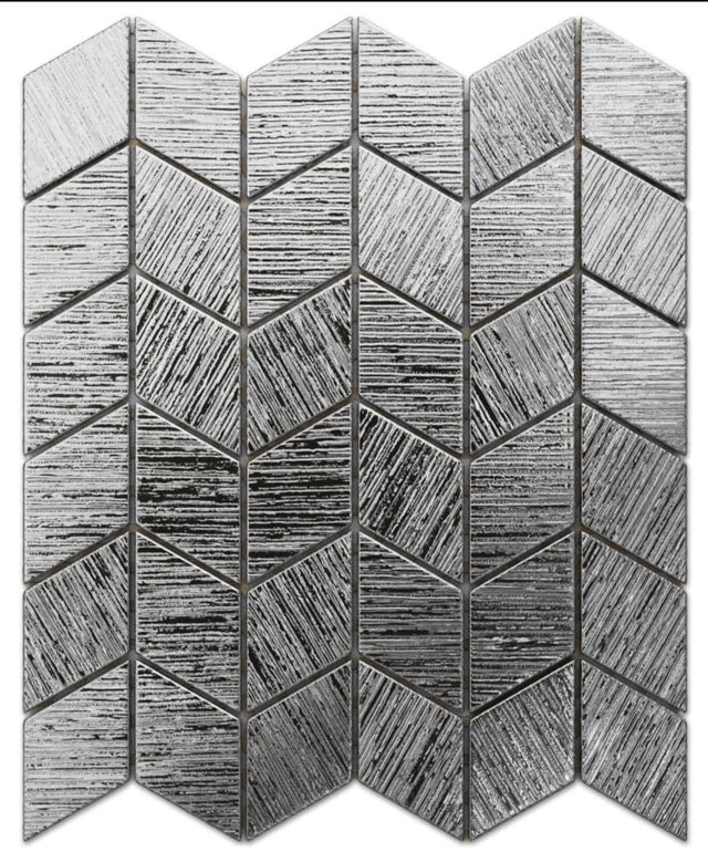 Mosaïque en verre sur filet pour salle de bain ou cuisine 26,5 cm x 30,5 cm - Tulipe argentée en chevron