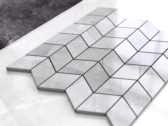 Mosaico in gres su rete per bagno o cucina 26.5 x 30.5 cm - Broken slate