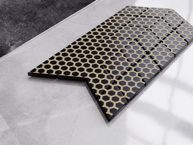 Mosaico de vidrio en red para baño o cocina 17.2 cm x 29.8 cm - Mini black chevron