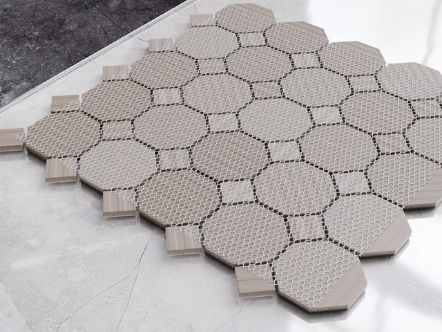 Mosaïque en céramique sur filet pour salle de bain ou cuisine 29,3 cm x 29,3 cm - Château Tetris