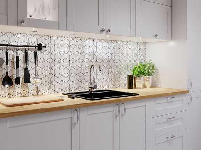 Mosaïque en grès sur filet pour salle de bain ou cuisine 30,5 cm x 26,5 cm - Marbre de Carrare lappato