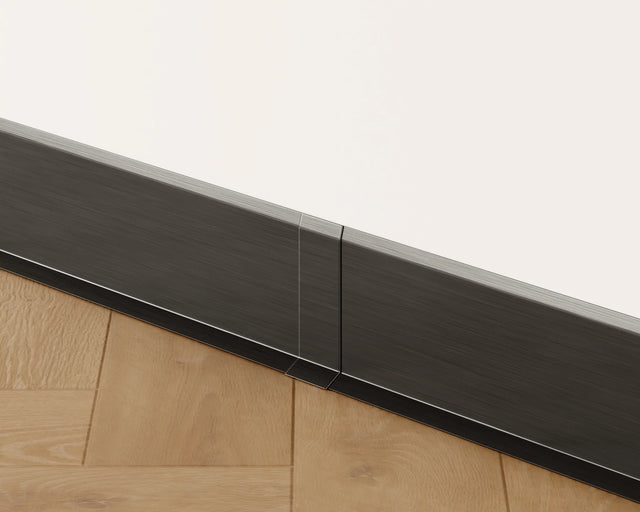 Skirting Board F and accessories in steel 270 cm - Satin black