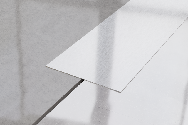 Striscia I in acciaio inossidabile decorativa per pareti argento satinato