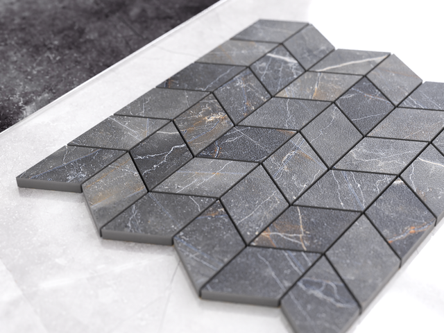 Mosaïque en grès sur filet pour salle de bain ou cuisine 26,5 cm x 30,5 cm - Diamant losange poli