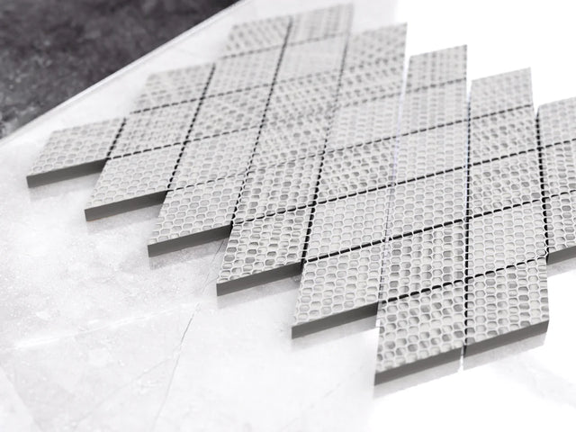 Mosaic in gres on mesh for bathroom or kitchen 29.2 cm x 25 cm - Carrara marble rhombus