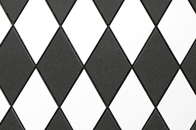 Mosaico in gres su rete per bagno o cucina 29.2 cm x 25 cm – Dalmatian