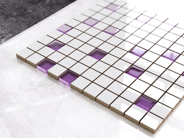 Mosaico in ceramica con inserti di vetro su rete per bagno o cucina 30 cm x 30 cm - White violet