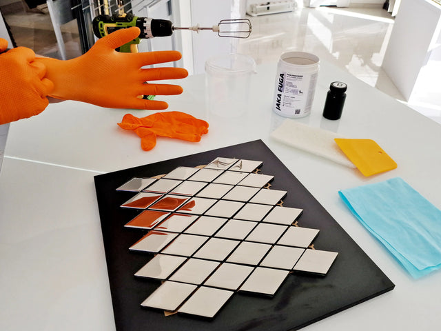 Masilla epoxi bicomponente para juntas de 1 a 15 mm - Plata metalizada