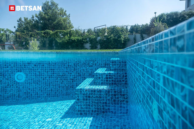 Pressed glass mosaic on mesh for pool 31.5 cm x 47.7 cm - Modena Como pool
