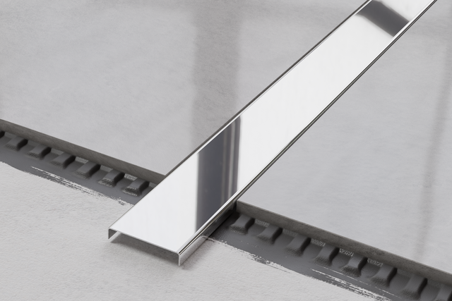 Profilo C di raccordo in acciaio inossidabile argento lucido