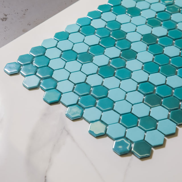 Mosaïque en verre pressé sur filet pour salle de bain et cuisine 52 cm x 34 cm - Hexa artistic