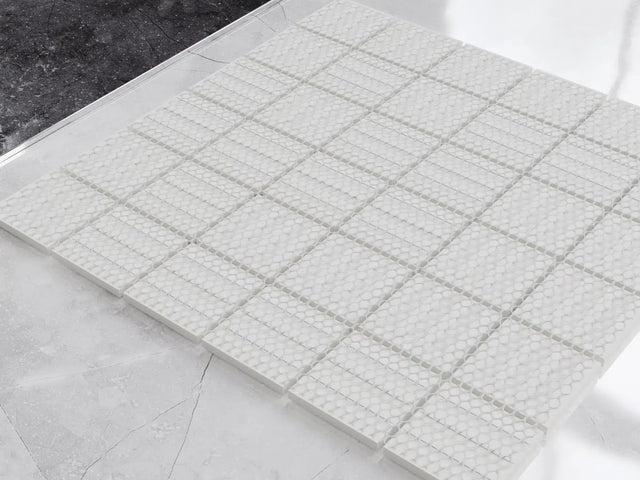 Mosaik aus Keramik auf Netz für Bad oder Küche 30,2 cm x 30,2 cm - Dolomiti