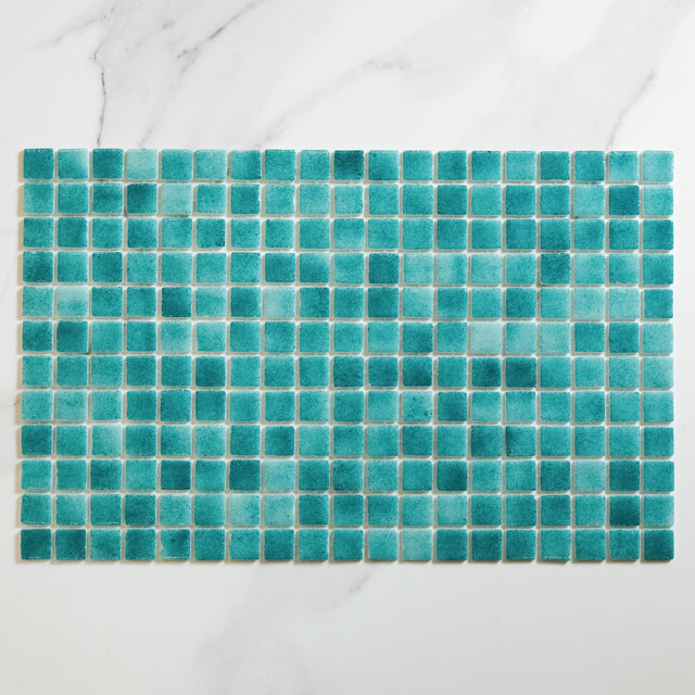 Mosaico in vetro pressato per piscine, bagni e saune 32.5 cm x 51.5 cm - Clear Water