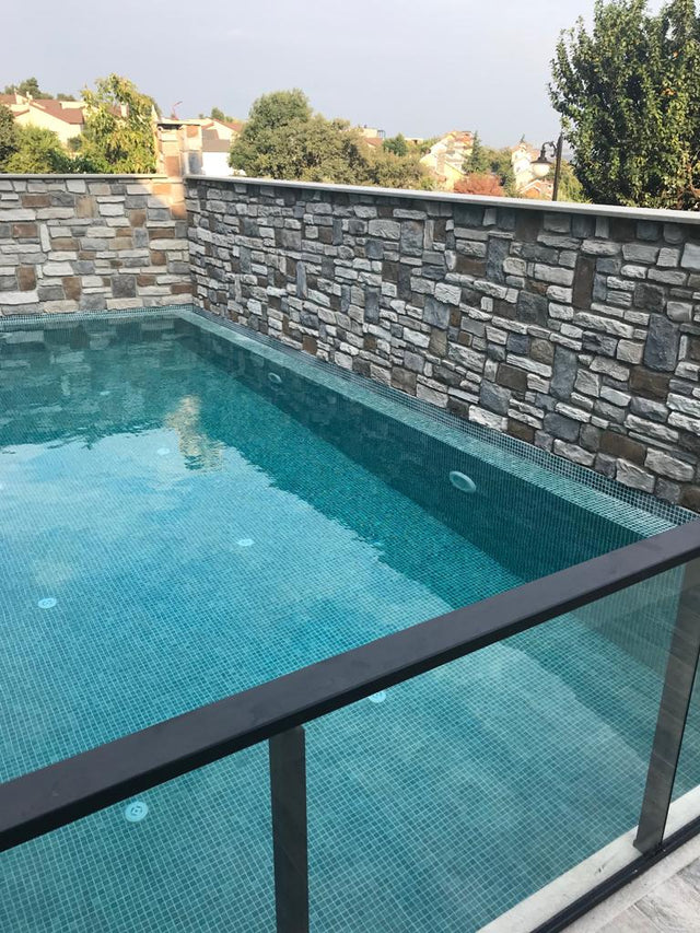 Mosaïque en verre pressé sur filet pour piscine 32,5 cm x 51,5 cm - Bahamas pool mat