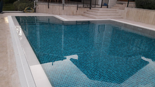 Mosaïque en verre pressé sur filet pour piscine 32,5 cm x 51,5 cm - Bahamas pool mat