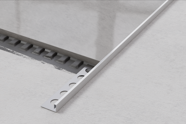 Profil décoratif en acier inoxydable satiné rectifié en JS angulaire