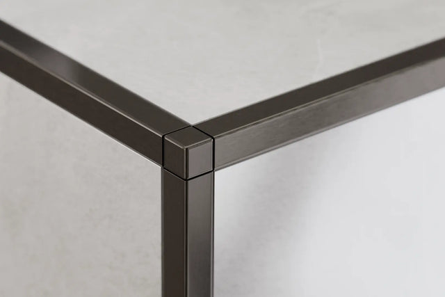 Acabado de esquina para perfiles de acero inoxidable Q y P - Gunmetal