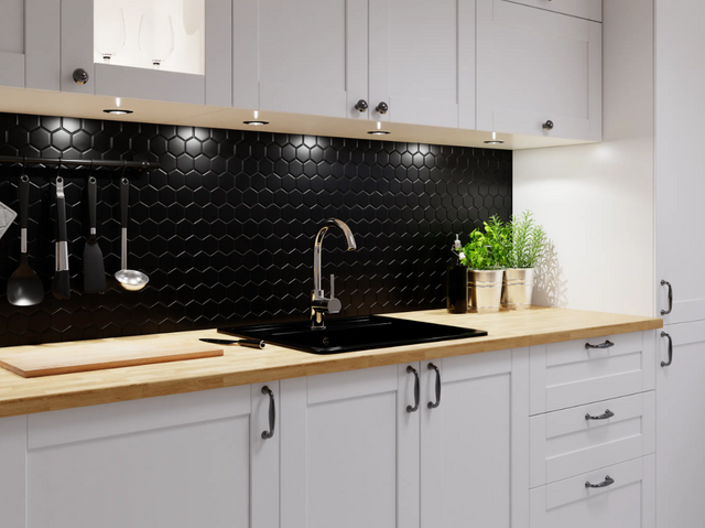 Mosaïque en céramique hexagonale sur filet pour salle de bain ou cuisine 32,3 cm x 27,7 cm - Black Honey