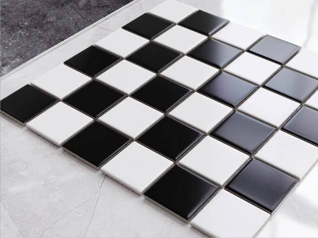 Mosaico in ceramica su rete per bagno o cucina 30.2 cm x 30.2 cm - Original chaturanga