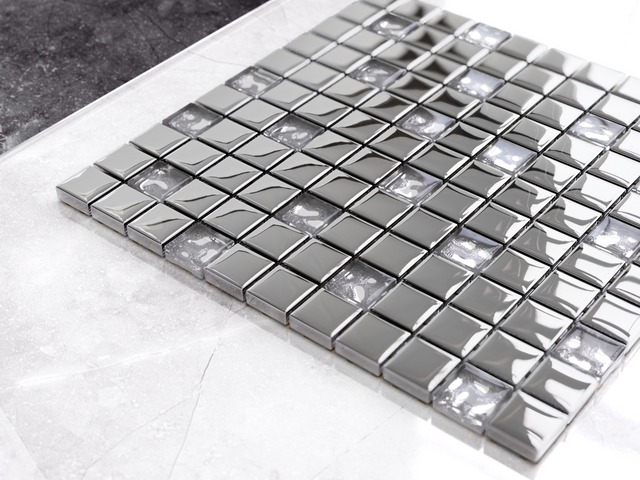 Mosaico in vetro su rete per bagno o cucina 30 x 30 cm - Selene