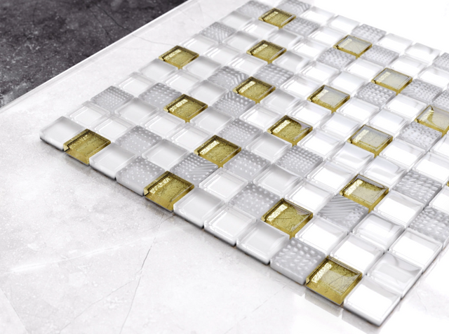 Glass mosaic on mesh for bathroom or kitchen 30 cm x 30 cm - Crushed white gold
