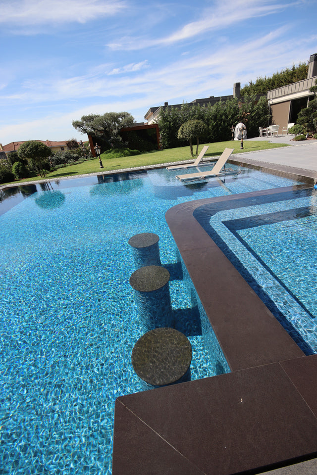 Pressed glass mosaic on mesh for pool 31.5 cm x 47.7 cm - Modena Mexico pool