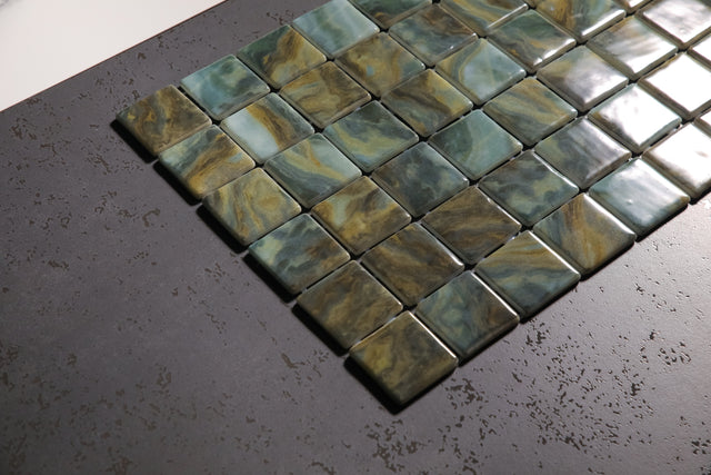Mosaico in vetro pressato per piscine, bagni e saune 31.5 cm x 47.7 cm - Modena Cannes pool