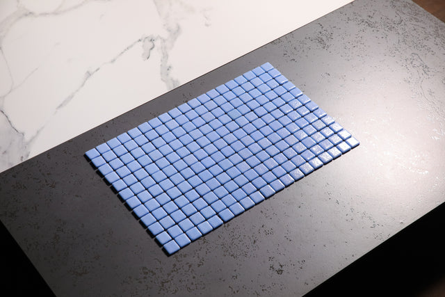 Mosaico de vidrio prensado en red para piscina 32.5 cm x 51.5 cm - Adriatic Pool mate