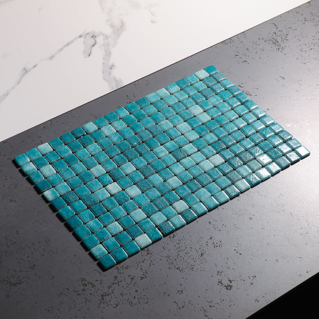 Mosaïque en verre pressé sur filet pour piscine 32,5 cm x 51,5 cm - Bahamas pool mat