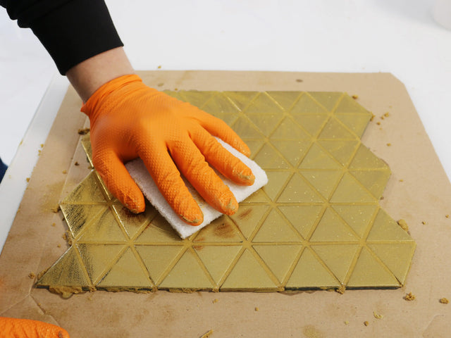 Zweikomponentiger Epoxidspachtel zur Fugenfüllung - Metallisches Gold