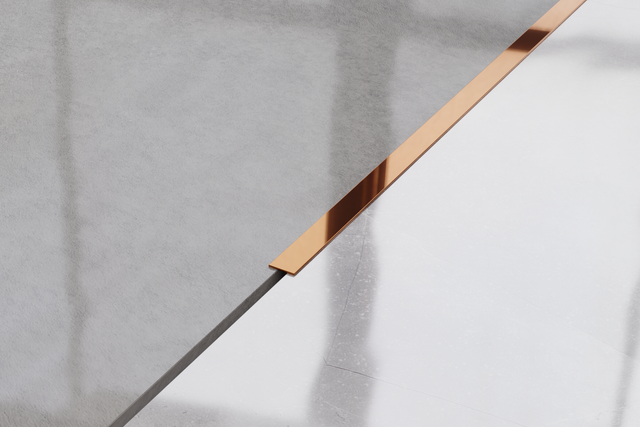 Dekorativer Streifen aus Edelstahl für Wände, glänzendes Kupfer