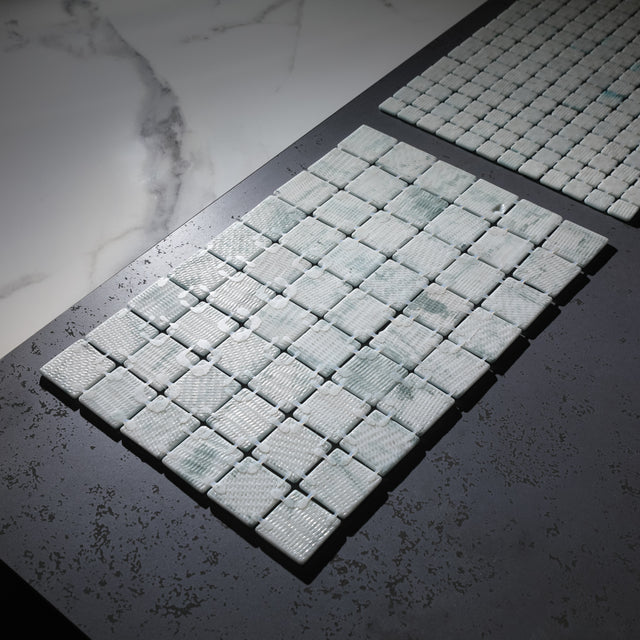 Mosaico in vetro pressato per piscine, bagni e saune 31.5 cm x 47.7 cm - Modena Cannes pool