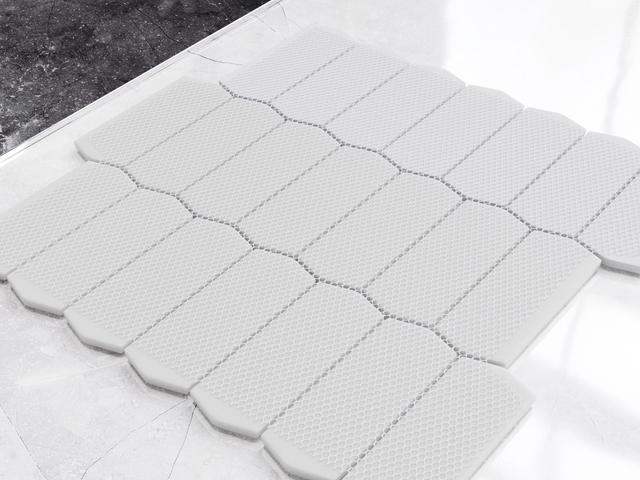 Mosaico in vetro su rete per bagno o cucina 29.7 cm x 28.8 cm - Caotic black