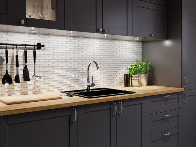 Mosaïque en céramique sur filet pour salle de bain ou cuisine 30 cm x 30,5 cm - Blanc savoiardi