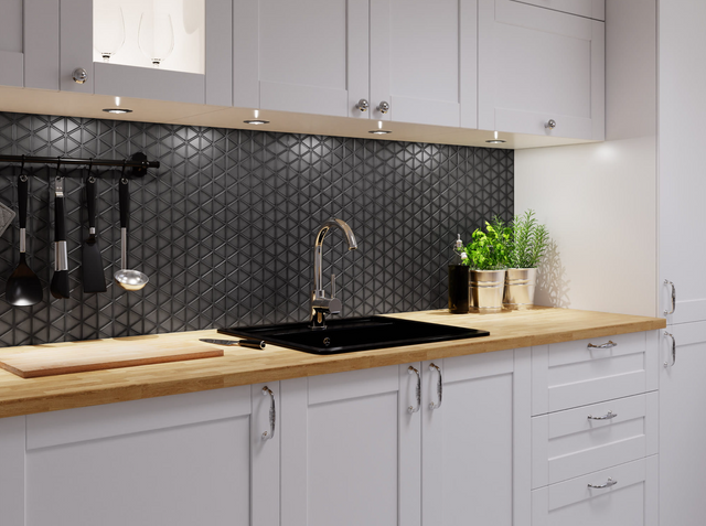 Mosaico de vidrio en malla para baño o cocina 26.3 cm x 30.3 cm - Back to Black