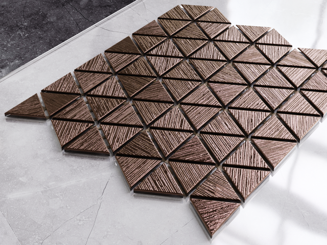 Mosaico de vidrio en malla para baño o cocina 26.3 cm x 30.3 cm - Cobre rayado