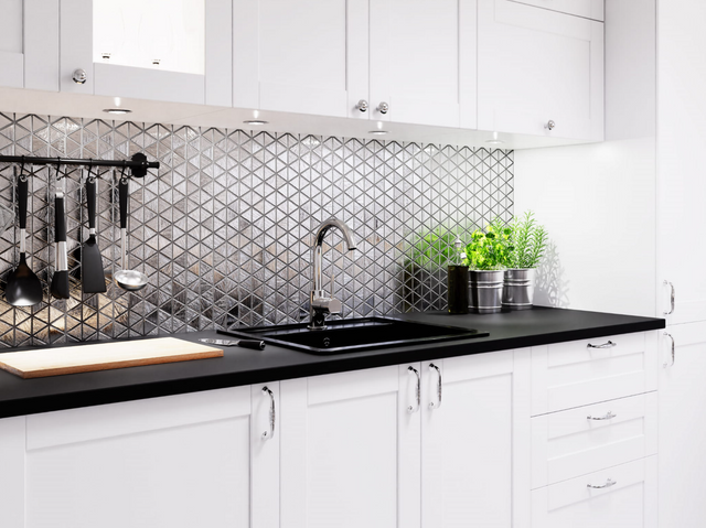 Mosaico de vidrio en malla para baño o cocina 26.3 cm x 30.3 cm - Silver Chrome