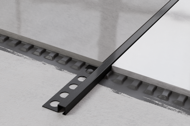 Dekoratives Profil Q aus schwarz satiniertem Edelstahl