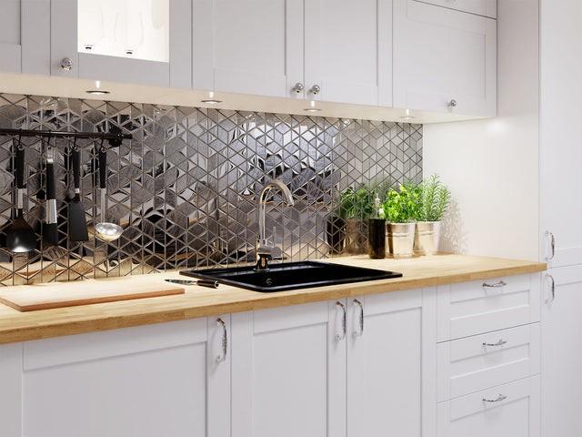 Mosaïque en verre sur filet pour salle de bain ou cuisine 26,3 cm x 30,3 cm - Miroir rayé