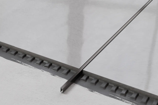 Profilo U di raccordo in acciaio inossidabile rettificato - Gunmetal