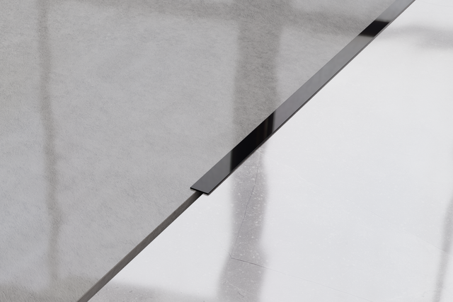 Striscia I in acciaio inossidabile decorativa per pareti nero lucido