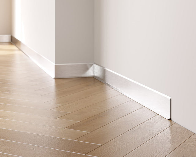 Sockelleiste F und Zubehör aus Stahl 270 cm - Satin Silber