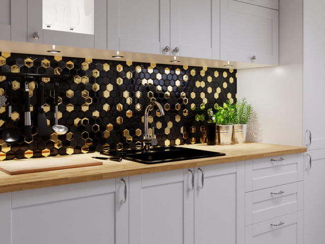 Glass mosaic on mesh for bathroom or kitchen 25.5 cm x 24.7 cm - Gold lava