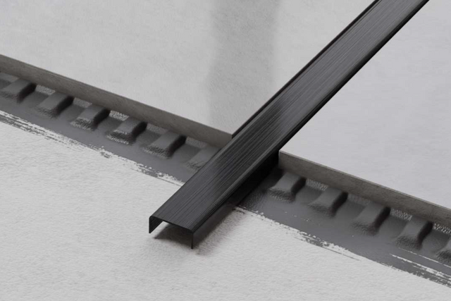 Perfil C de unión en acero inoxidable negro satinado