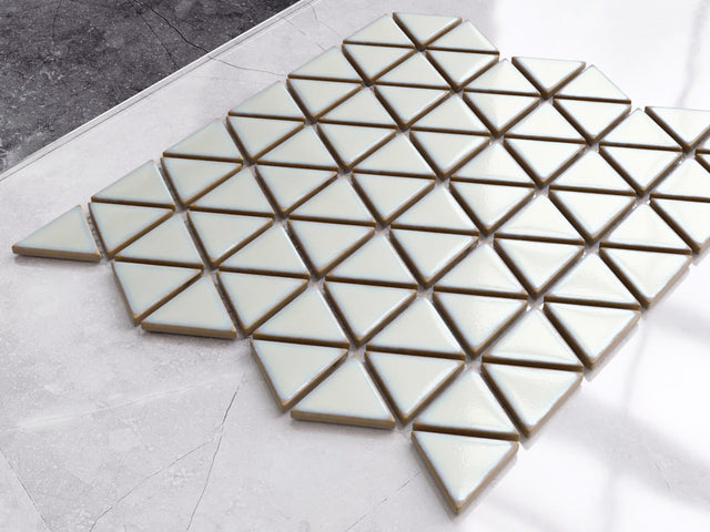 Mosaico in ceramica su rete per bagno o cucina 26,3 x 30,3 cm - Triangular blanket