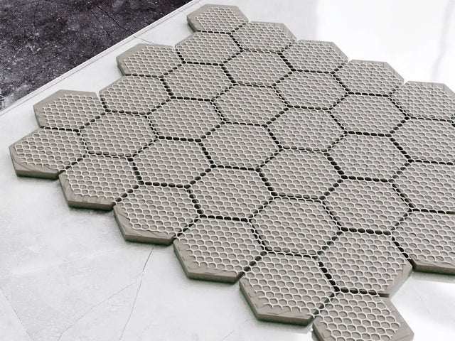 Hexagonale Keramikmosaik auf Netz für Bad oder Küche 32,3 cm x 27,7 cm - Tiefgrün