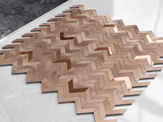 Satin aluminum mosaic on mesh for bathroom or kitchen 30 cm x 30 cm – Copper Chevron