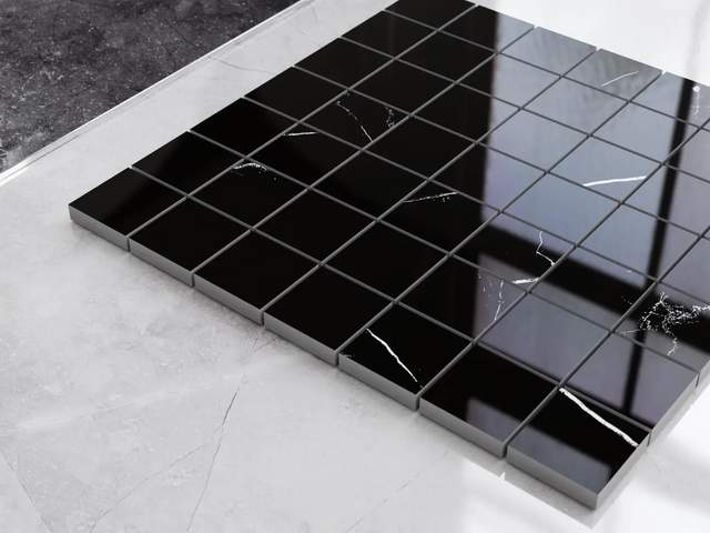 Mosaïque en grès sur filet pour salle de bain ou cuisine 30 cm x 30 cm - Gros cube gris