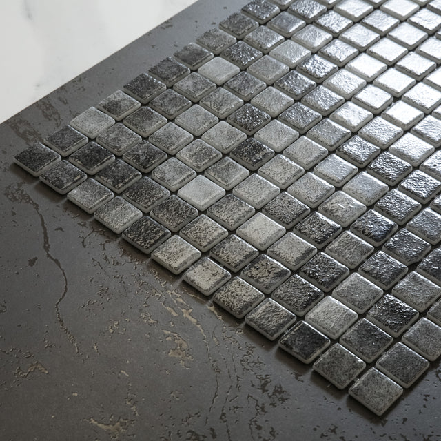 Mosaico in vetro pressato per piscine, bagni e saune 32.5 cm x 51.5 cm - Deep ocean